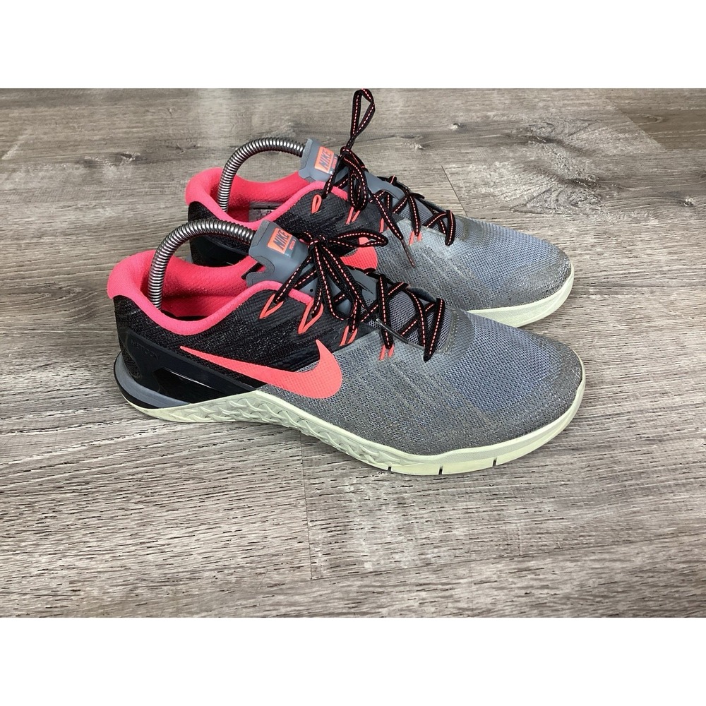 Nike Metcon 3 Black Gray Pink Womens Size 10 Training Shoes 849807-004 Sneakers